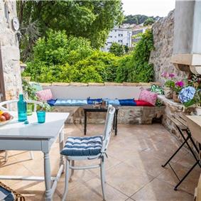4 bedroom villa with pool in Lapad, Dubrovnik, sleeps 8